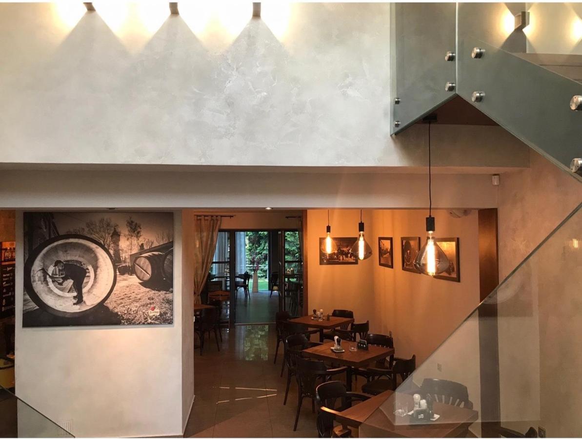 Restaurace A U Klásků Penzion 2*